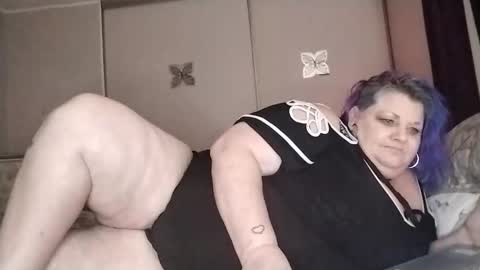 sweetlolajean online show from January 11, 4:06 am