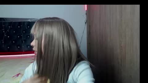 sweetmagic6 online show from March 6, 8:35 am