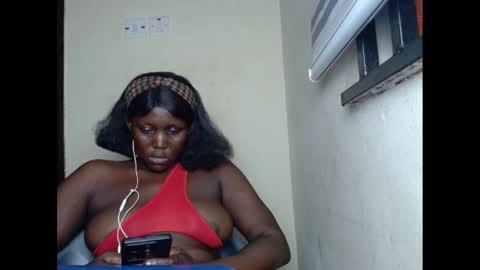 Snapshot of sweetnectarx chatting on February 24, 1:13 am sweetnectarx online show from February 24, 1:13 am
