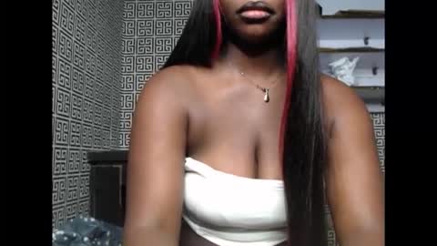Snapshot of sweetnectarx chatting on October 18, 12:15 am sweetnectarx online show from October 18, 12:15 am