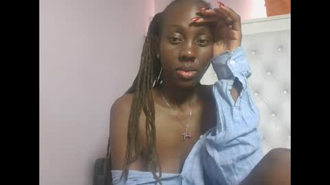 Novah girlie online show from May 22, 2:35 pm