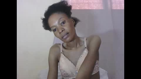 ESTHER online show from May 4, 6:42 am