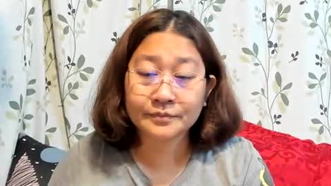 Snapshot of sweetpilipina88 chatting on September 29, 7:29 am MIA online show from September 29, 7:29 am