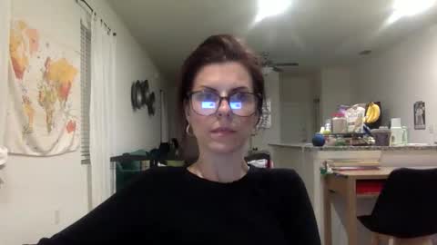 sweetriddance online show from April 23, 3:14 am