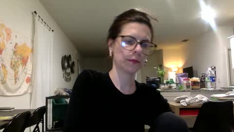 sweetriddance online show from March 29, 2:46 am