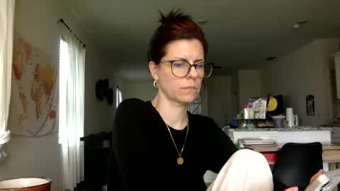 sweetriddance online show from April 23, 2:51 pm