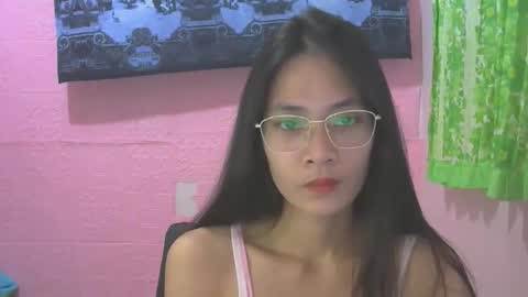 Mia online show from November 24, 2:43 am