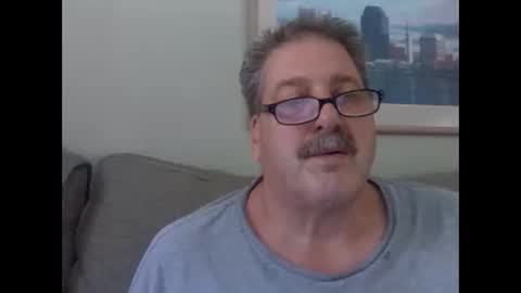 sweetbrowneyes623 online show from September 19, 1:59 pm