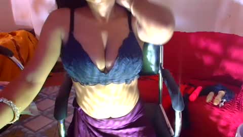 SweetSour online show from June 10, 2:33 am
