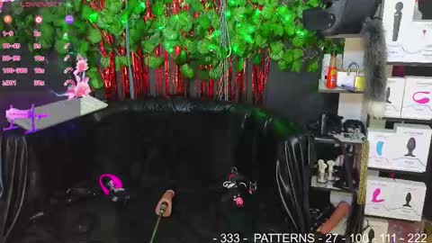 Molly -  INDEPENDENT MODEL online show from January 8, 12:27 am