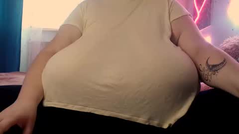 Maya online show from March 8, 11:16 am