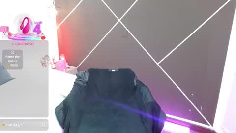 Scarlet online show from October 22, 12:07 pm