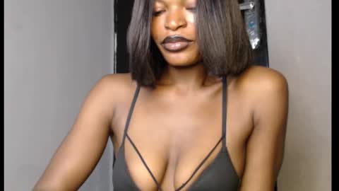 sweetxxboobsx online show from February 17, 11:09 am