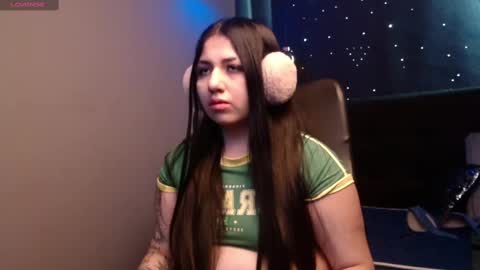 Ashley 3 online show from February 20, 2:35 pm