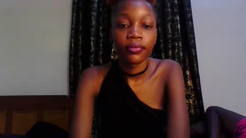 Vickky online show from May 24, 11:44 pm
