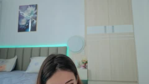 Vikky online show from April 24, 12:12 am