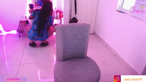 yaya online show from February 6, 9:50 pm