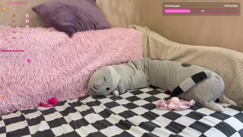 sweetytats online show from April 15, 12:41 pm