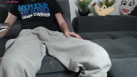 SwetLittleBoy4u online show from February 13, 12:52 pm