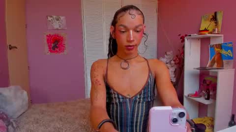 swettcabol online show from September 12, 8:33 pm