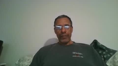 swimmerbod2495 online show from February 21, 2:58 am