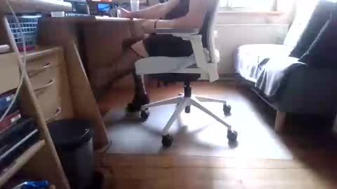 Swiss Couple online show from February 14, 8:10 am