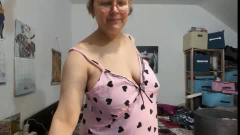 switchlorenx online show from February 13, 11:41 pm