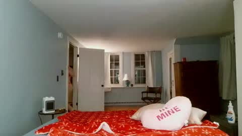 ashley blayde online show from February 8, 3:30 am