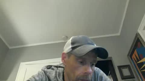 swontguy2025 online show from February 2, 3:32 am