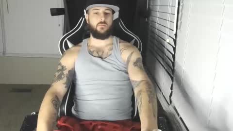 swoozy_ online show from December 23, 2:07 am