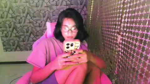 sydnyxox1 online show from February 3, 6:22 am