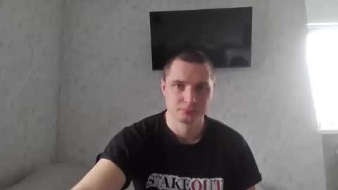 Den online show from March 18, 6:52 am