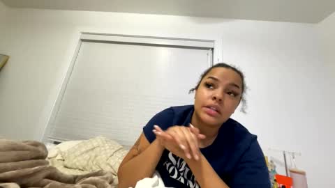 t_princess_t online show from February 3, 2:36 am