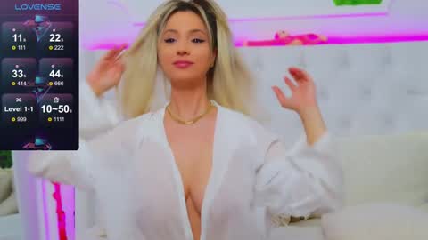 Snapshot of taahiraarabian chatting on February 25, 4:25 pm Arianna online show from February 25, 4:25 pm