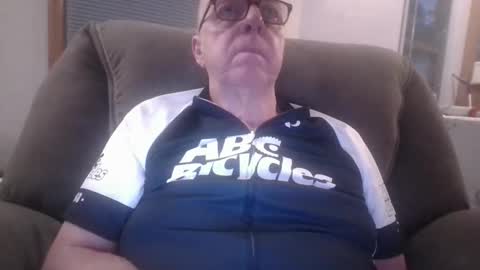 tacrunner66_ online show from January 14, 1:02 am