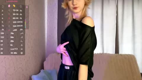 Tessa online show from April 23, 9:28 am