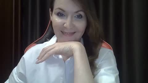 Snapshot of taisialucky77 chatting on October 21, 6:33 pm taisialucky77 online show from October 21, 6:33 pm