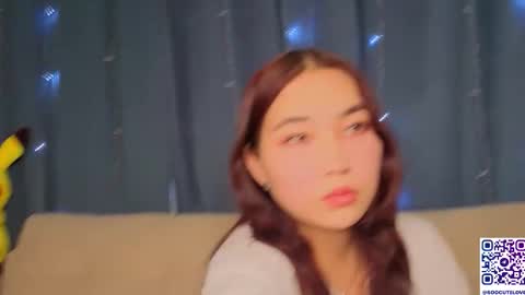 Soo Ying online show from December 14, 8:26 pm