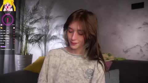 Mia online show from April 16, 1:49 am