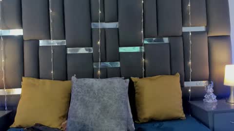 tali  online show from March 9, 6:34 pm