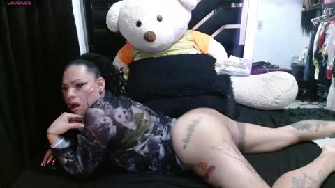 talianha online show from April 22, 2:52 am