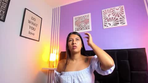 Snapshot of tall_hot_brunette chatting on October 10, 3:07 pm tall_hot_brunette online show from October 10, 3:07 pm