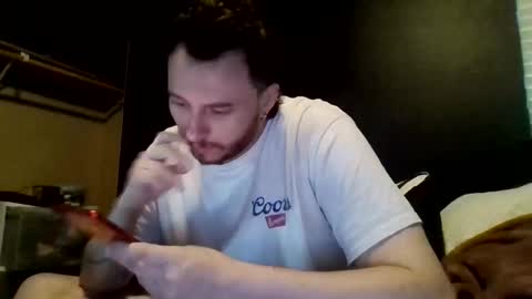 tallhungcloudy online show from May 20, 1:57 am