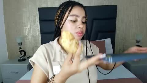 Tamara  online show from January 16, 11:03 pm