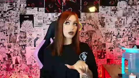 Snapshot of tamaracampell chatting on October 18, 2:27 am Cami 3 online show from October 18, 2:27 am