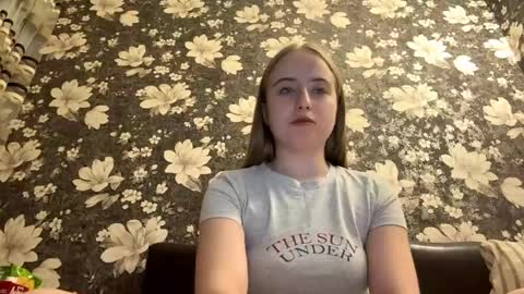 Karina online show from May 24, 6:03 pm
