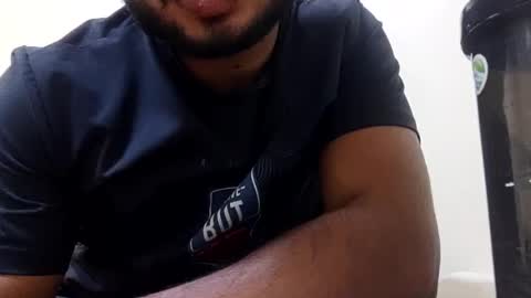 tamilan_da75 online show from January 4, 1:42 pm