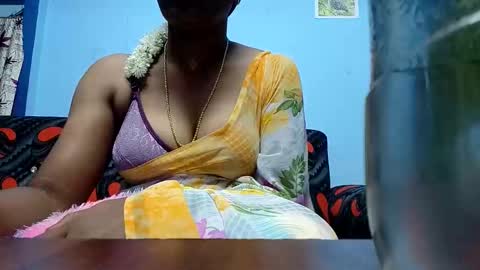 Snapshot of tamilmadhi520 chatting on September 10, 6:20 pm tamilmadhi520 online show from September 10, 6:20 pm