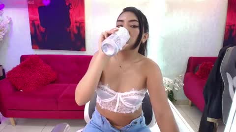 Tammy online show from April 24, 11:07 pm