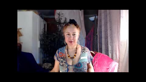 Milena online show from February 8, 2:16 pm